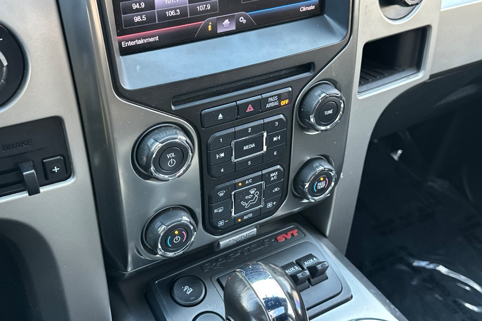 Used 2013 Ford F150 Raptor w/ Luxury Equipment Group AWD/4WD image 30