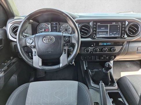 Used 2021 Toyota Tacoma TRD Sport AWD/4WD image 23