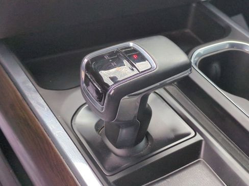 Certified 2023 GMC Sierra 1500 SLT w/ SLT Premium Package image 16