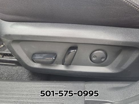 Used 2021 Nissan Rogue SV FWD image 18