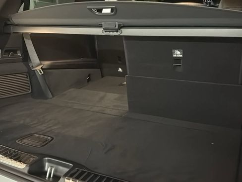 New 2026 Mercedes-Benz GLS 580 4MATIC image 32