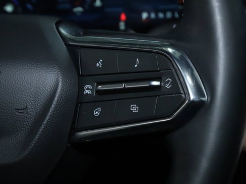 Used 2025 Chevrolet Equinox ACTIV w/ Safety and Technology Package image 23