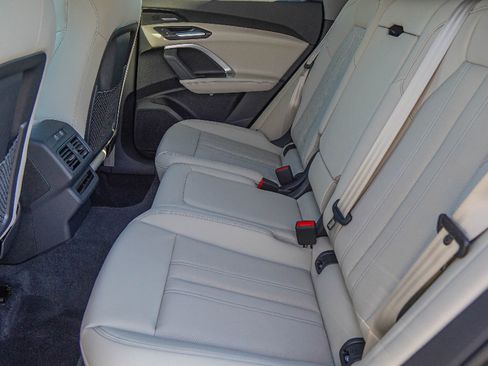 New 2025 Audi Q5 Premium Plus image 26