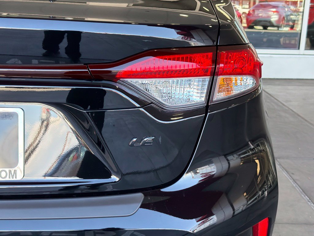 New 2027 Toyota Corolla LE FWD image 13