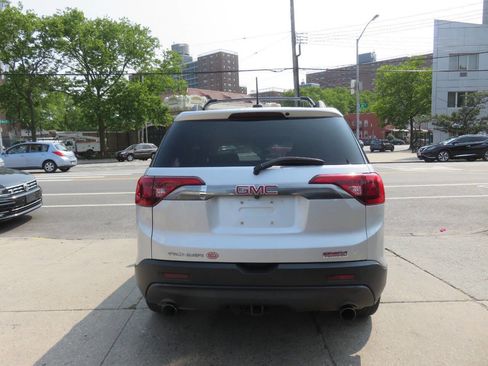 Used 2017 GMC Acadia SLE w/ Driver Alert Package I image 7