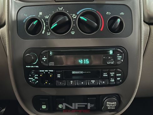 Used 2001 Chrysler PT Cruiser image 27