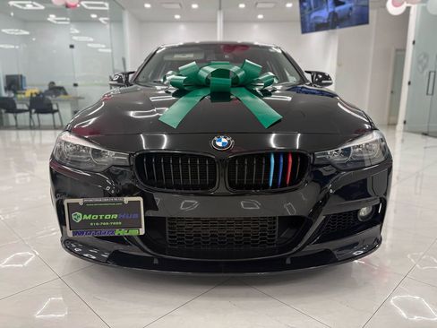 Used 2017 BMW 320i xDrive Sedan image 2