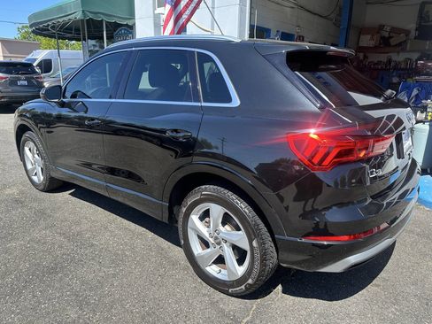Used 2020 Audi Q3 2.0T Premium AWD/4WD image 8