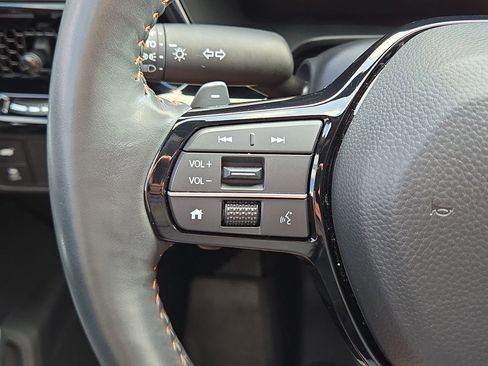 Used 2023 Honda CR-V Sport Touring image 32