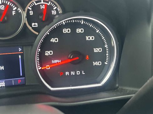 Used 2022 Chevrolet Silverado 1500 RST image 12