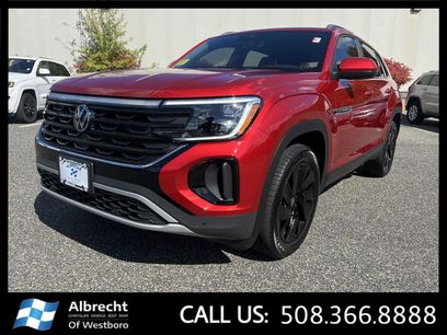 Used 2024 Volkswagen Atlas Cross Sport SE w/ Black Wheel Package