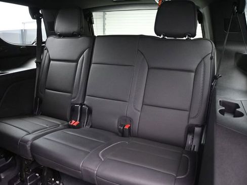Used 2026 GMC Yukon Denali AWD/4WD image 13