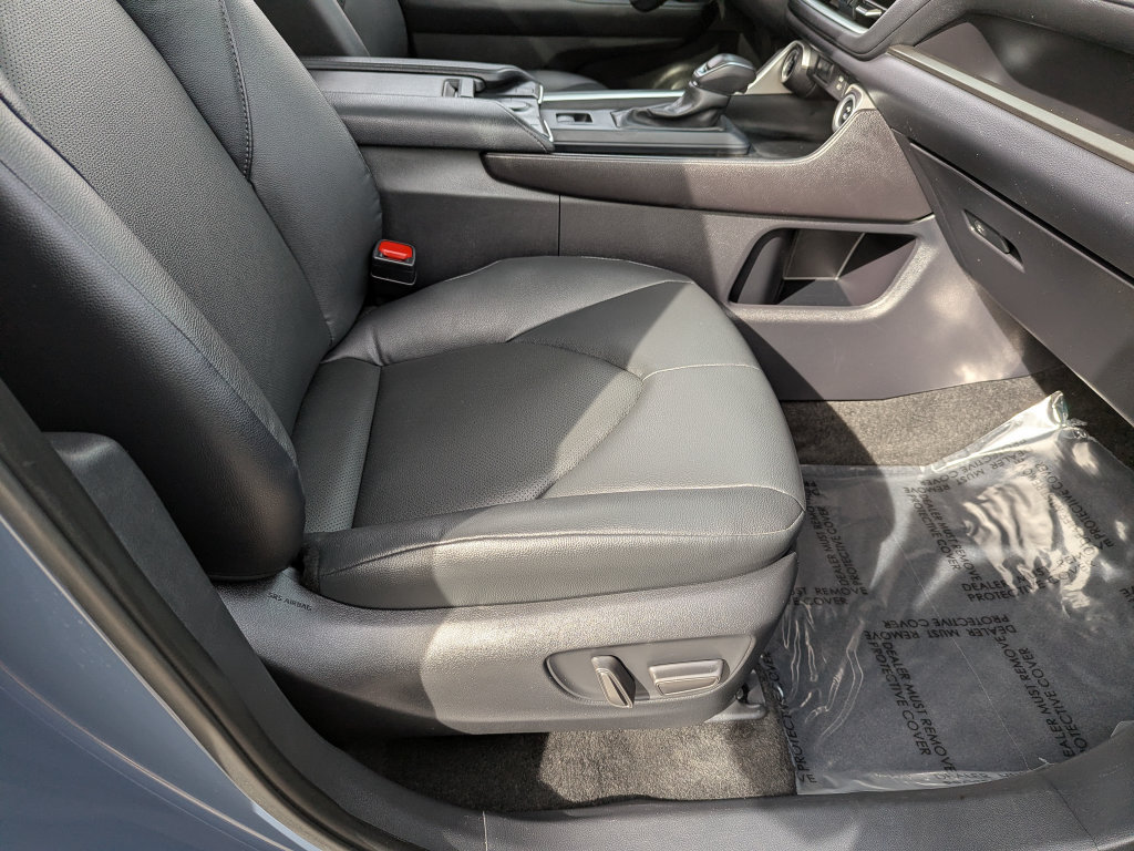 Certified 2025 Toyota Grand Highlander AWD image 36