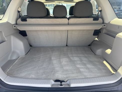 Used 2010 Ford Escape XLT FWD image 22