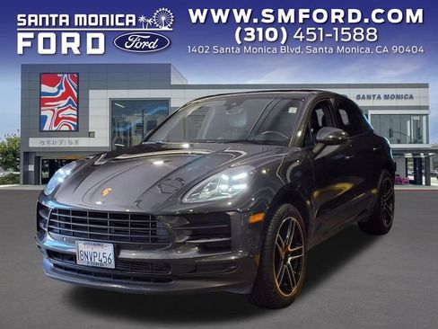 Used 2020 Porsche Macan AWD/4WD image 1