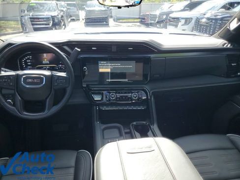 Used 2024 GMC Sierra 2500 AT4X AWD/4WD image 13