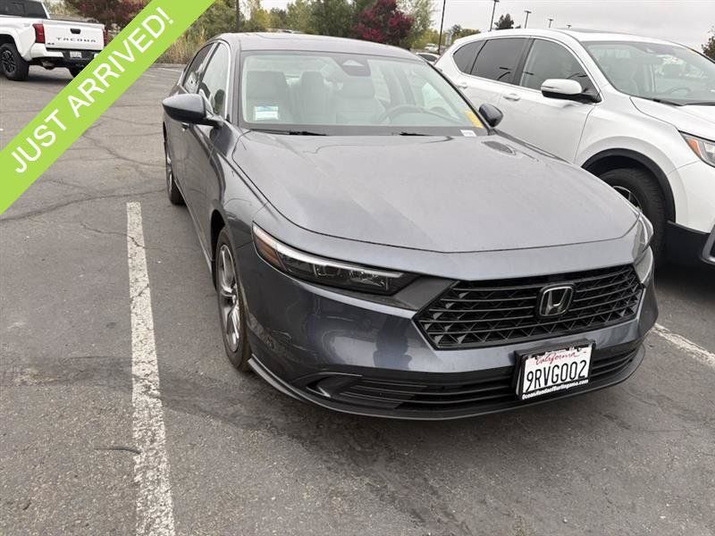 Used 2024 Honda Accord EX image 1