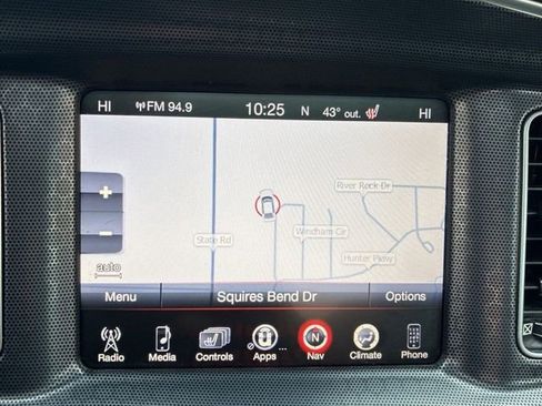 Used 2016 Dodge Charger SRT w/ Technology Group image 11