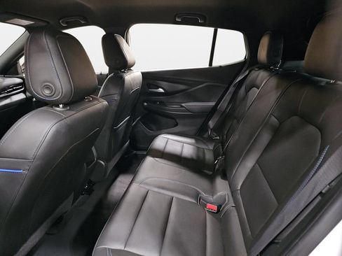 Used 2025 Buick Envista Sport Touring w/ Convenience I Package FWD image 19