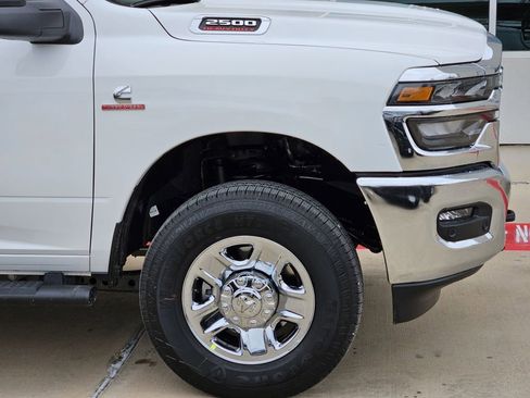 New 2026 RAM 2500 Tradesman AWD/4WD image 6