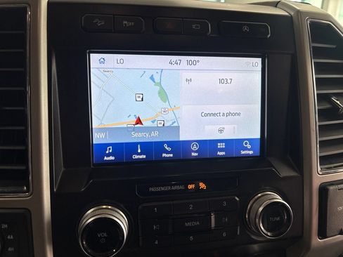 Used 2019 Ford F150 Lariat w/ Equipment Group 502A Luxury AWD/4WD image 24
