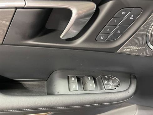 New 2026 Buick Enclave Avenir w/ Super Cruise Package image 19