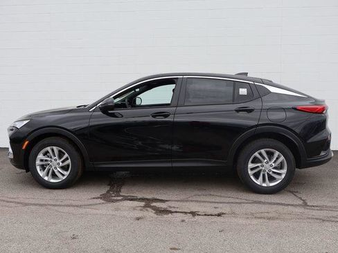 New 2026 Buick Envista Preferred w/ Convenience II Package FWD image 2