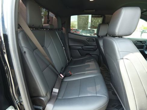 Used 2025 Chevrolet Colorado Trail Boss image 26