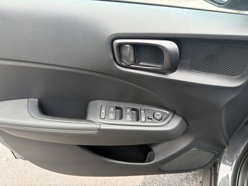 New 2026 Hyundai Venue SEL FWD image 11