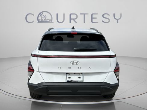 New 2027 Hyundai Kona SEL Sport FWD image 4