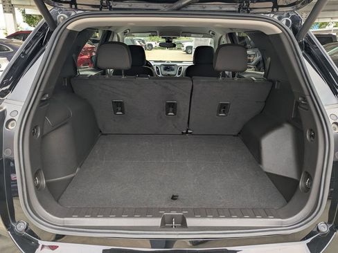 Used 2024 Chevrolet Equinox LT AWD/4WD image 17