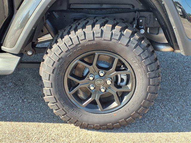 New 2026 Jeep Gladiator Sport AWD/4WD image 7