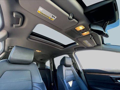 Used 2021 Honda CR-V Touring image 14