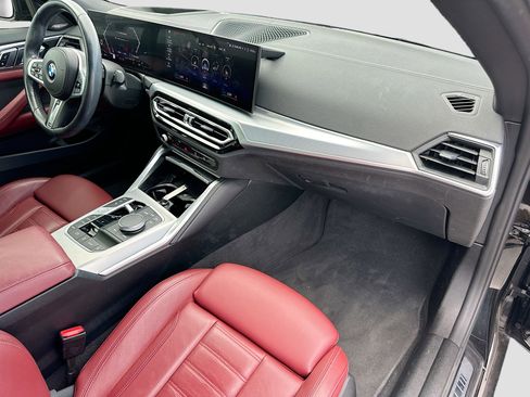 Used 2024 BMW M440i Convertible RWD image 30