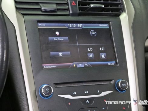 Used 2013 Ford Fusion SE image 6