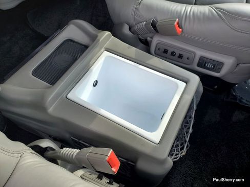 Used 2023 Chevrolet Express 2500 Extended image 58