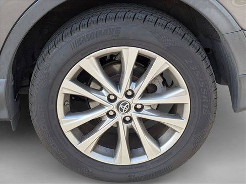 Used 2016 Toyota RAV4 Limited FWD image 3