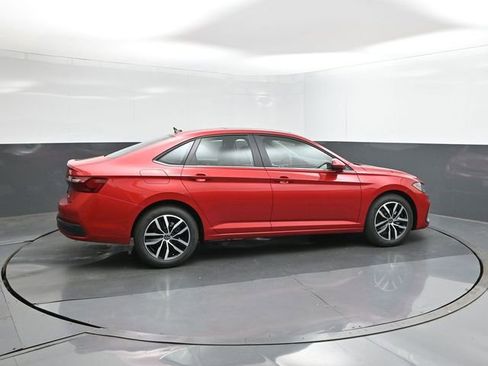 New 2026 Volkswagen Jetta SE image 11