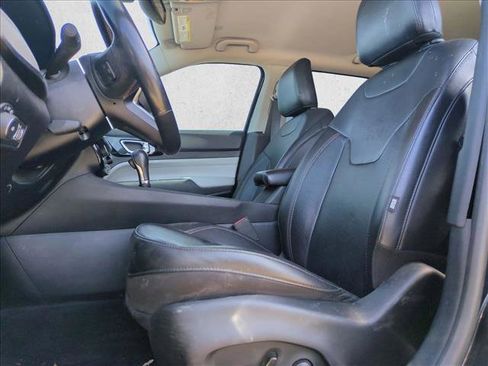 Used 2022 Jeep Compass Limited image 14