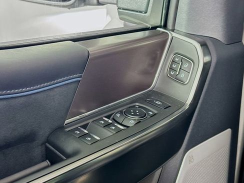 New 2026 Ford F450 Platinum w/ FX4 Off-Road Package image 18