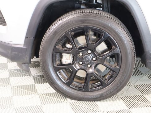 Used 2026 Jeep Compass Altitude image 17