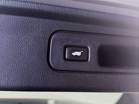 Used 2019 Honda Odyssey Elite image 32