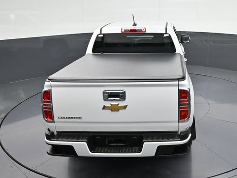 Used 2019 Chevrolet Colorado W/T w/ WT Convenience Package RWD image 17
