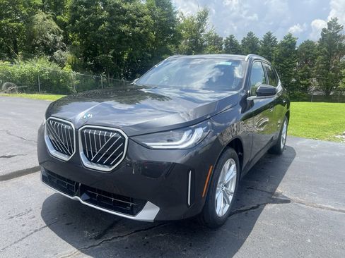 Used 2025 BMW X3 xDrive30i w/ Convenience Package image 1