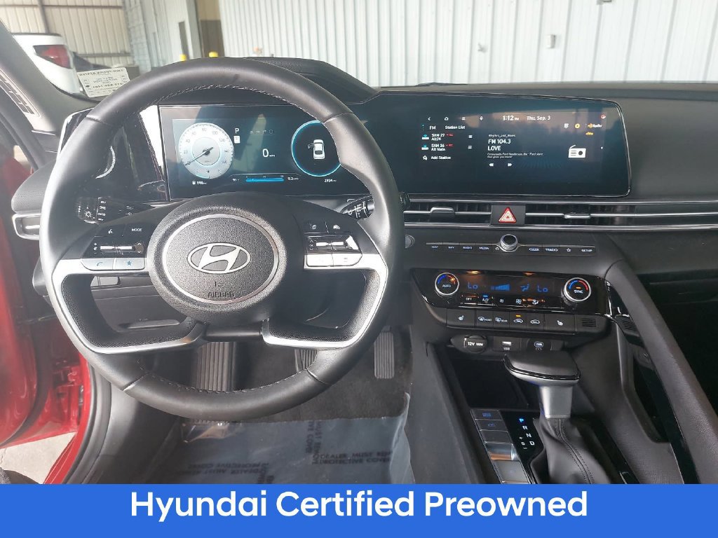 Certified 2025 Hyundai Elantra SEL FWD image 15