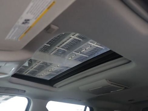 Used 2016 Chevrolet Tahoe LT w/ Luxury Package image 24