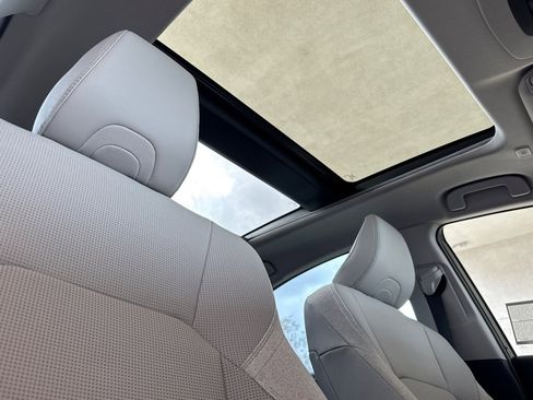 New 2026 Toyota Camry XLE AWD/4WD image 16