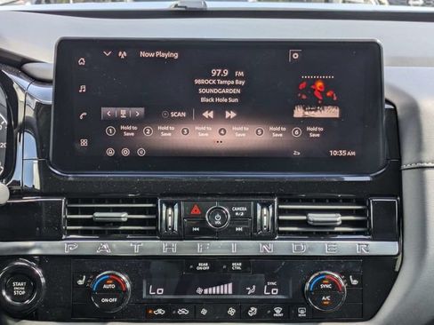 Used 2026 Nissan Pathfinder SV FWD image 20