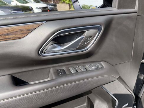 Certified 2023 Chevrolet Tahoe Premier AWD/4WD image 17