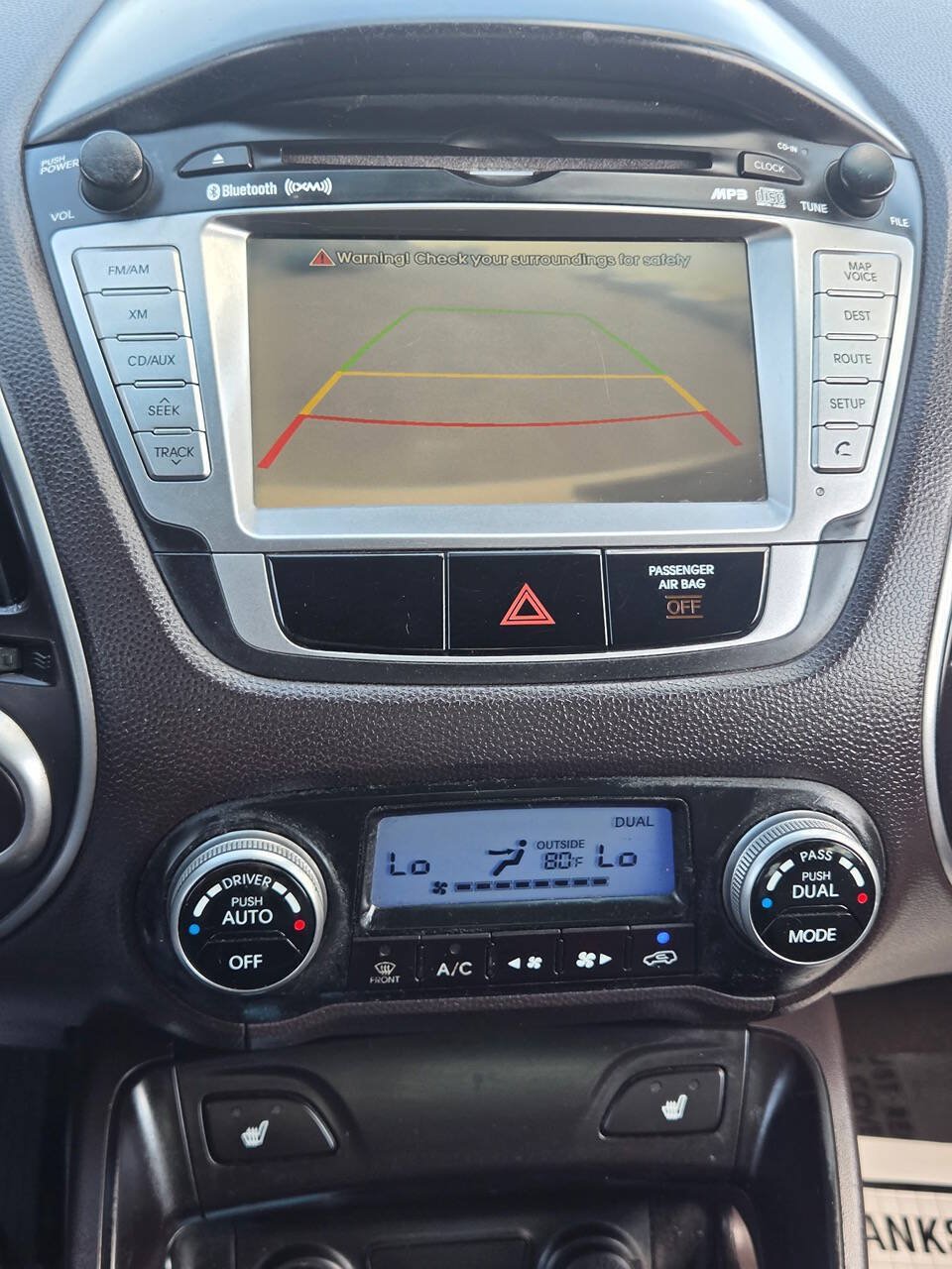 Used 2011 Hyundai Tucson Limited w/ Premium Pkg 3 FWD image 10
